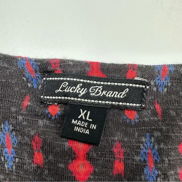 Lucky Brand Short Sleeve Top Womens XL Flutter Sleeves Beaded Tribal Relaxed Fit - Picture 5 of 8